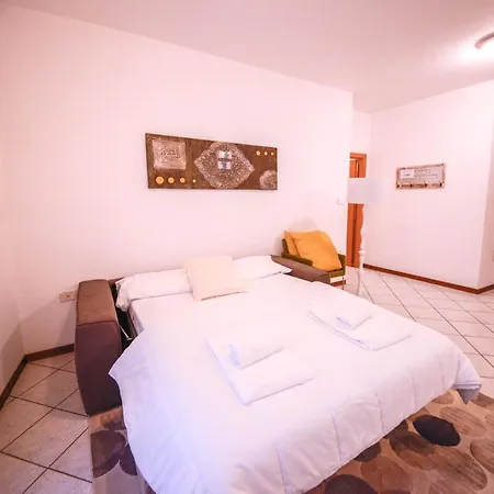 1dest - Location *